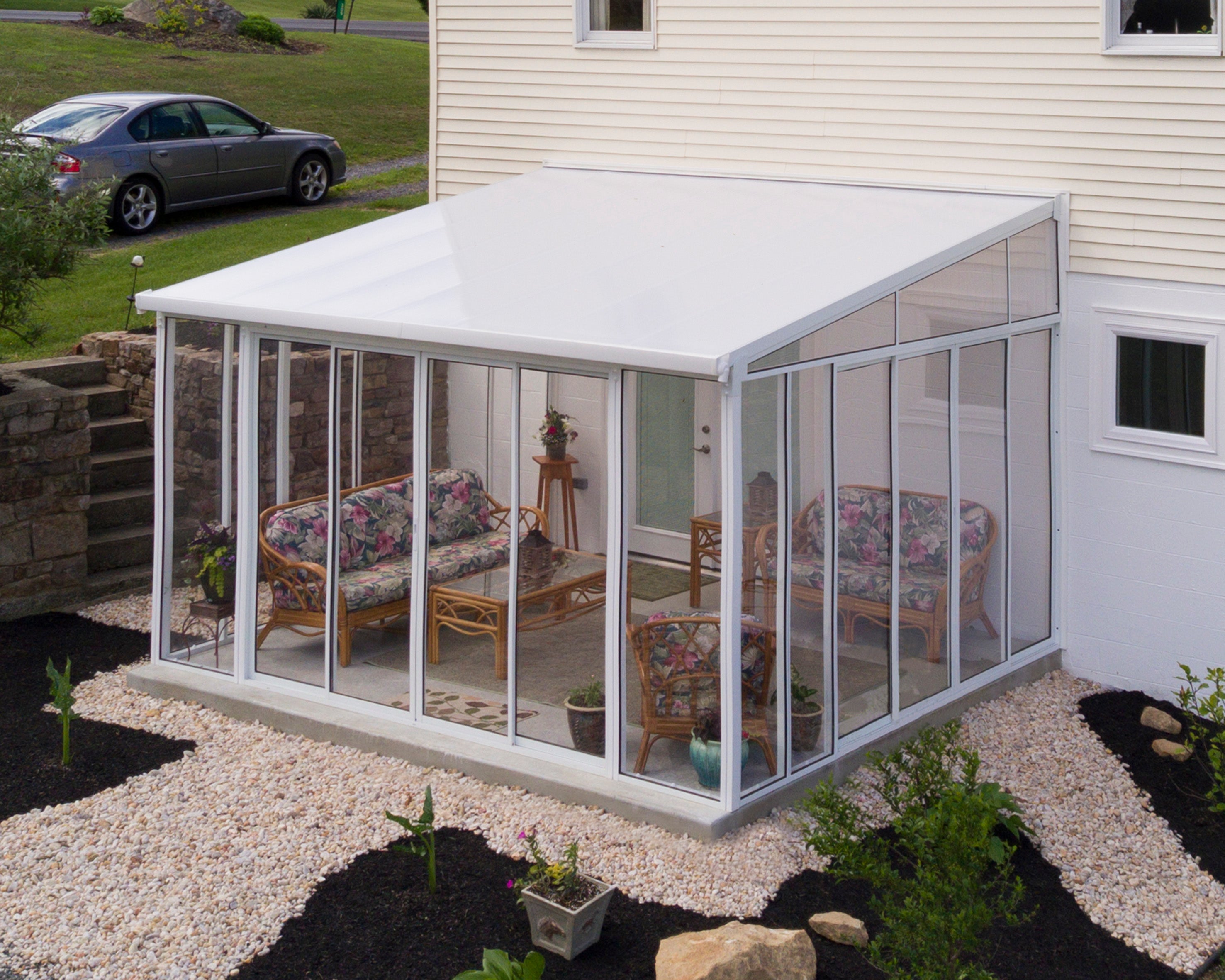 SanRemo 13'x10'x14' Lean to Garden House