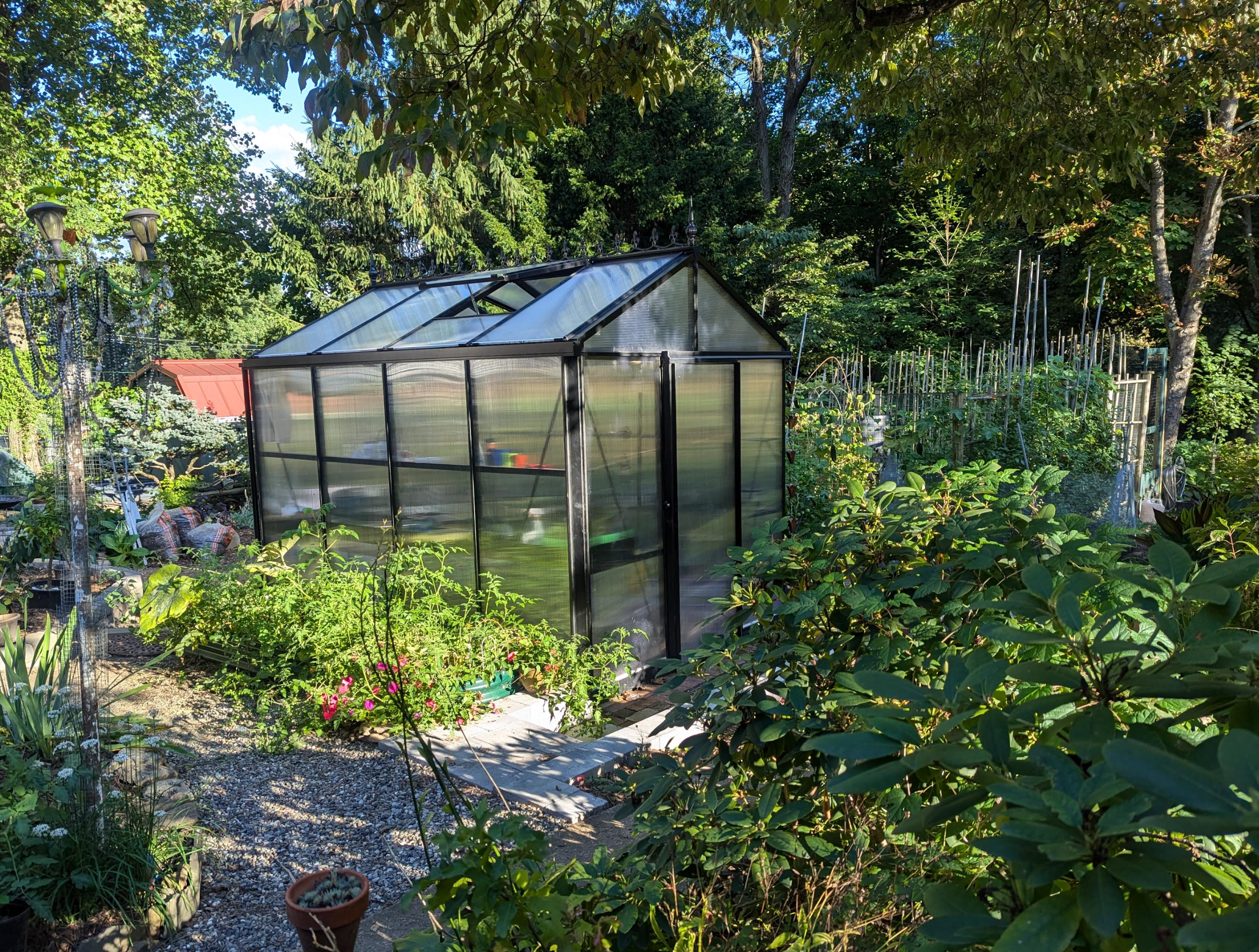 Junior Victorian™ 8X8X10.ft VI23 Greenhouse