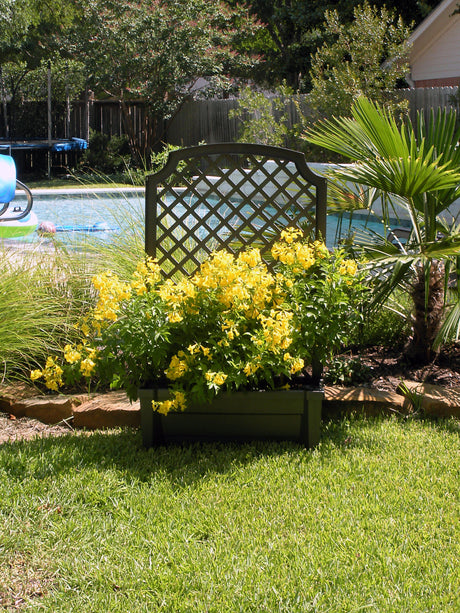 Garden Planter - Calypso™ Planter With Trellis And Water Reservoir