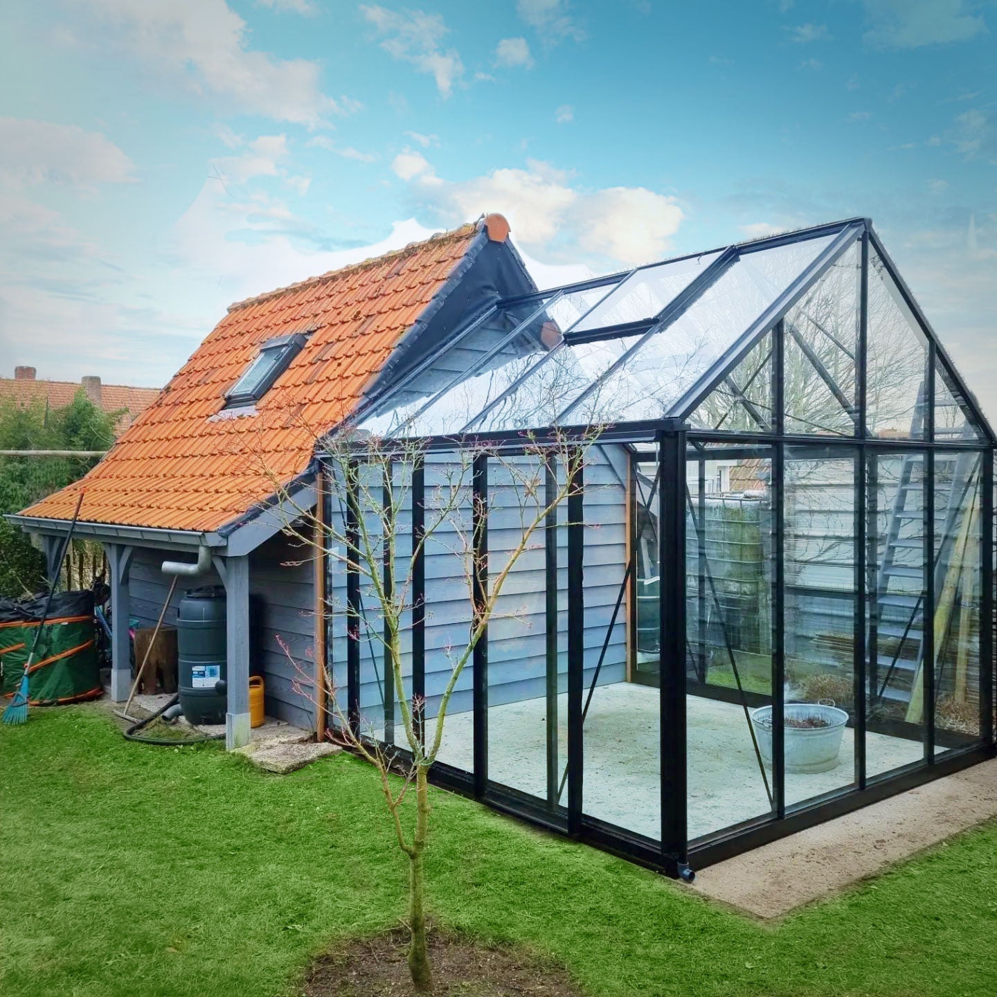 Jr Victorian Greenhouse - Jr Victorian™ 8X8X10.ft VIC 23 Glass Wall Greenhouse