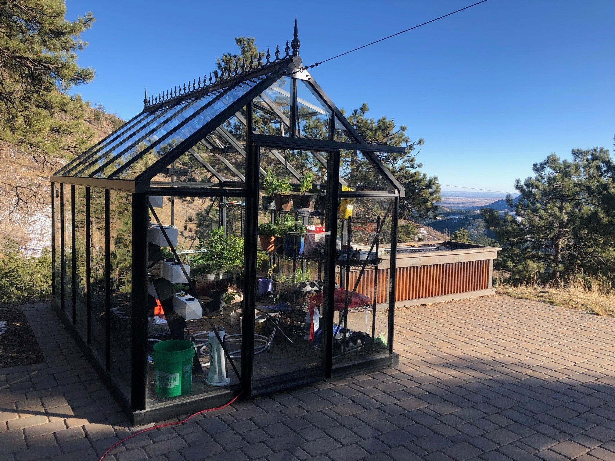 Jr Victorian Greenhouse - Jr Victorian™ 8X8X15.ft VIC 25 Glass Greenhouse