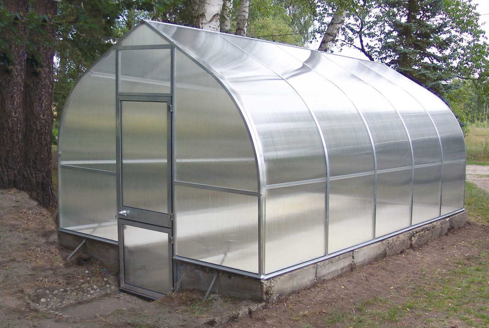 RIGA L Greenhouse - RIGA 5™ 10X7X18.ft Greenhouse/Special Kit