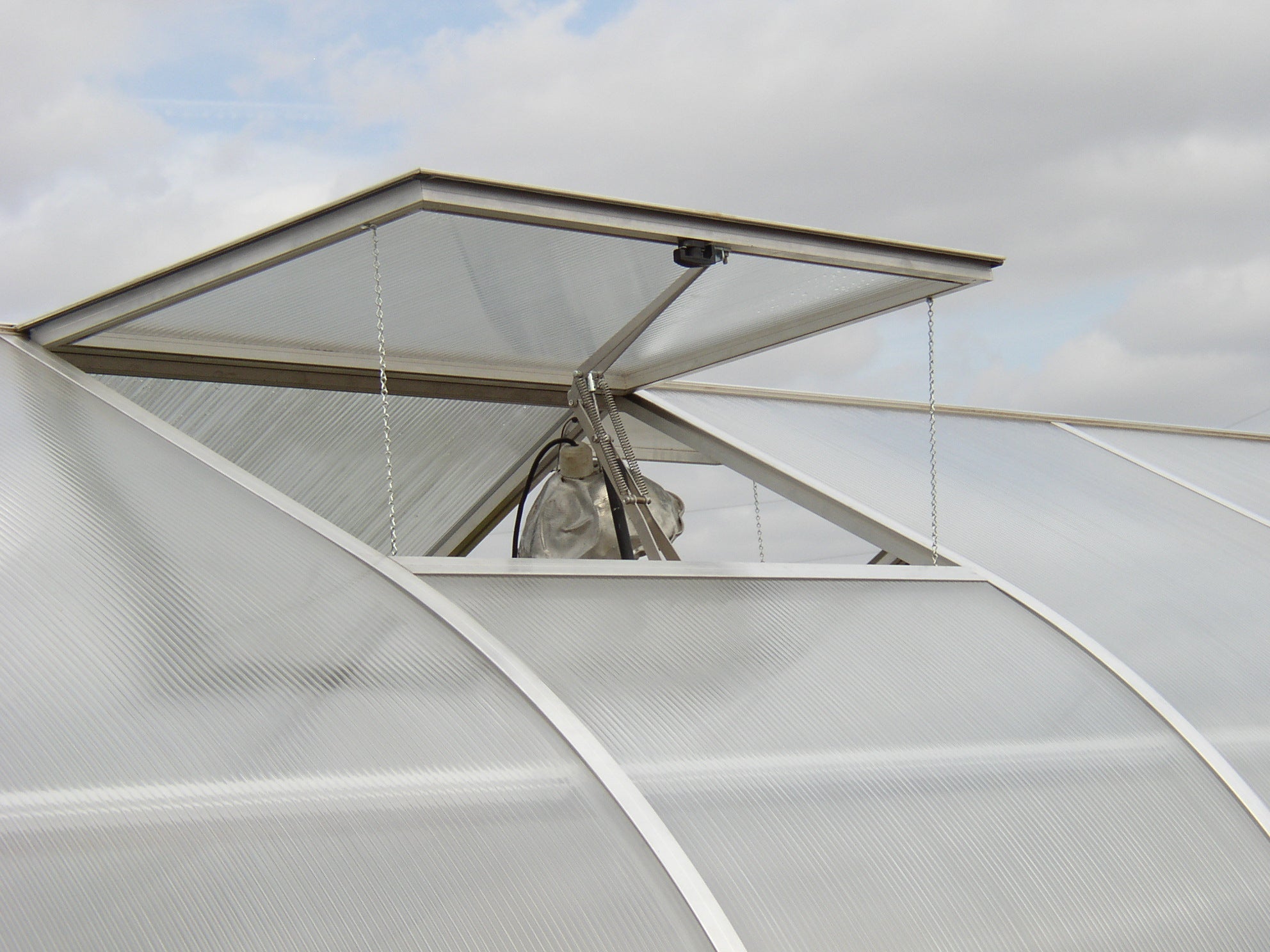 RIGA S Greenhouse - RIGA 3S™ 8X7X10.ft Greenhouse/Special Kit