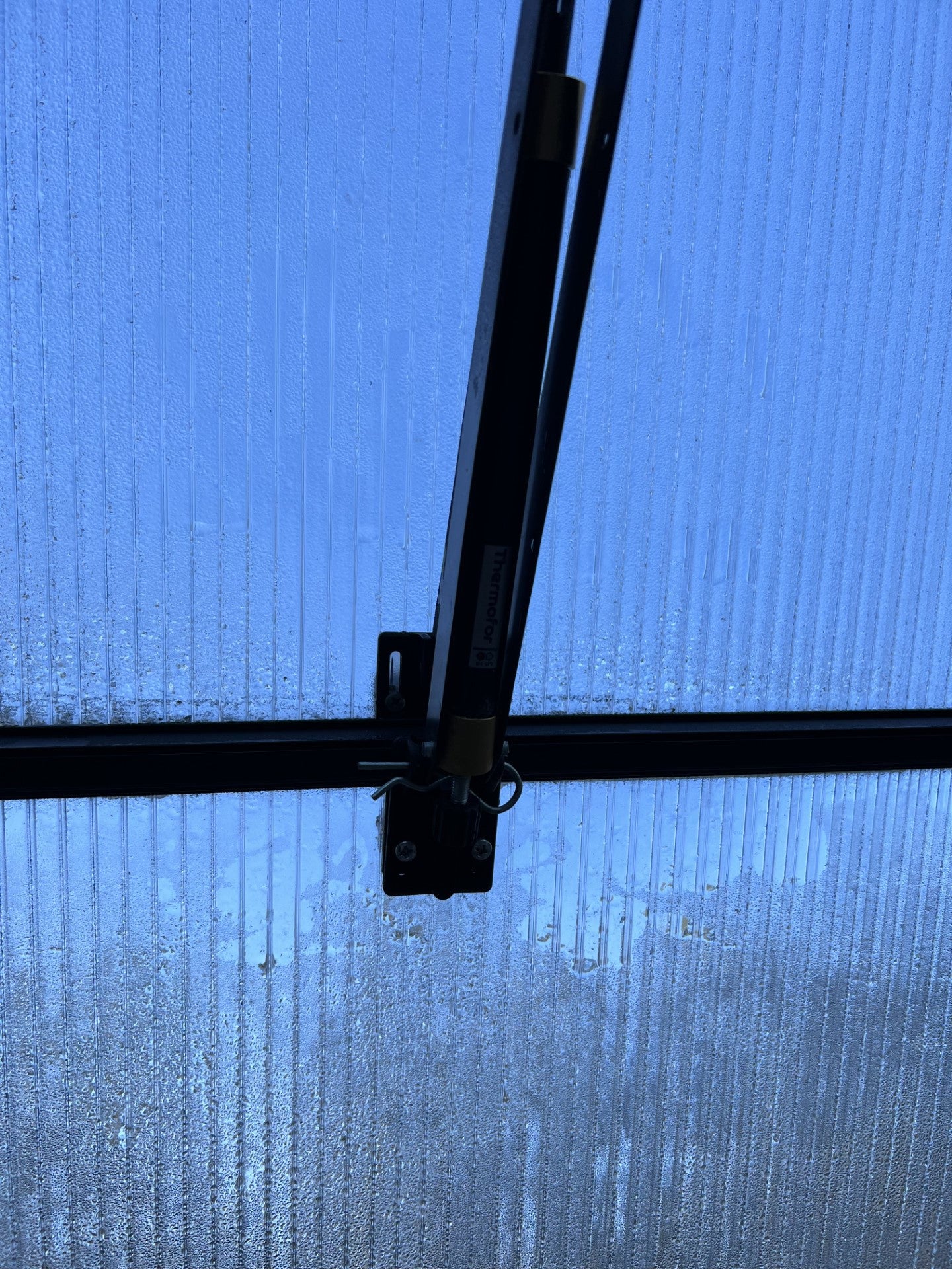 MONT™ 8x8x20 Black Frame Greenhouse