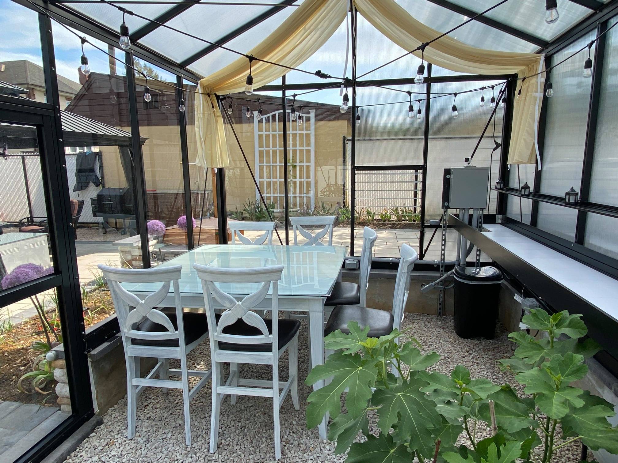 Royal Victorian Greenhouse - Royal Victorian™ 10X9X20.ft VI36 Greenhouse