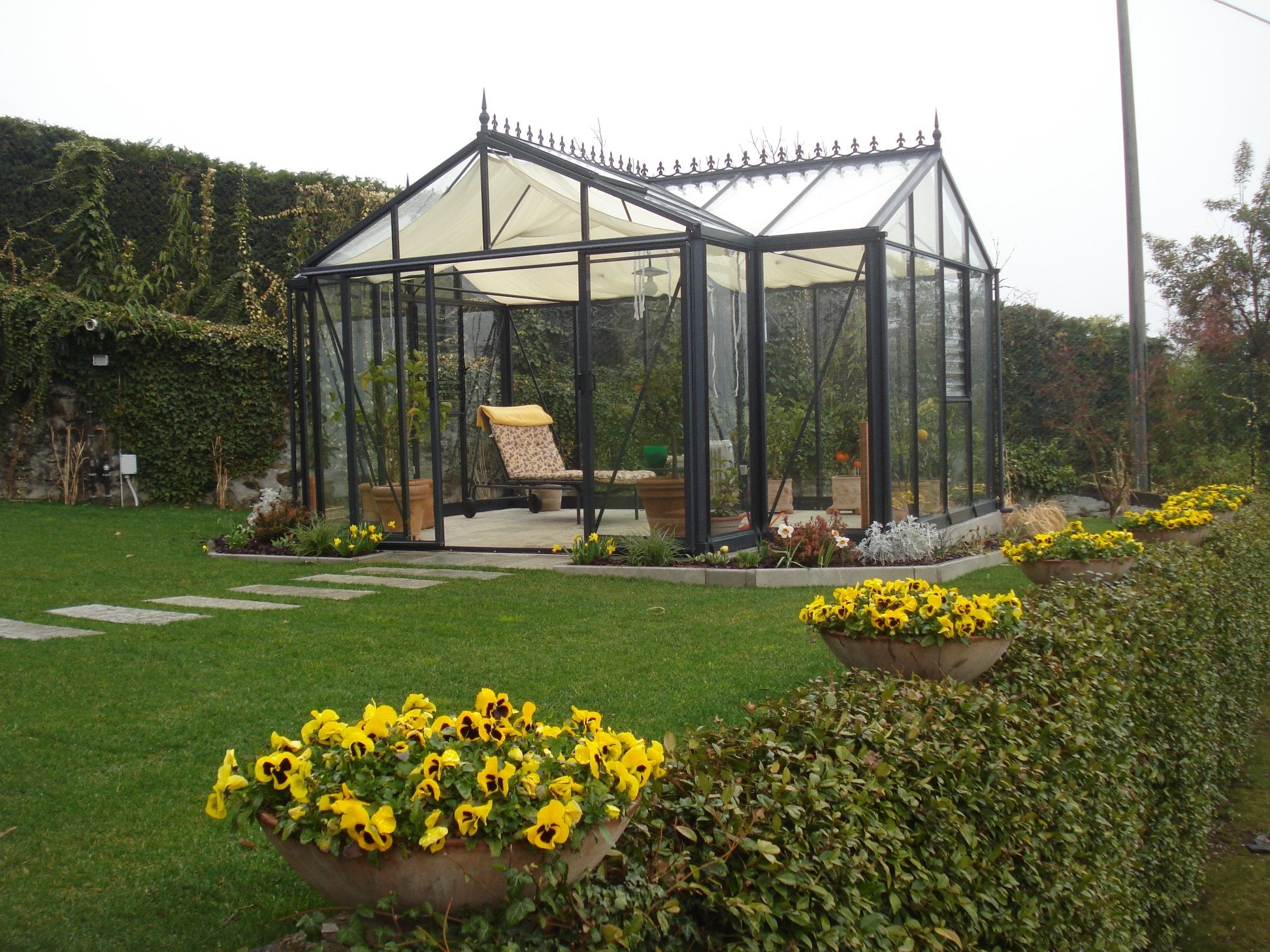Victorian T-Shape - Royal Victorian™  16X9X13.ft Orangerie Greenhouse