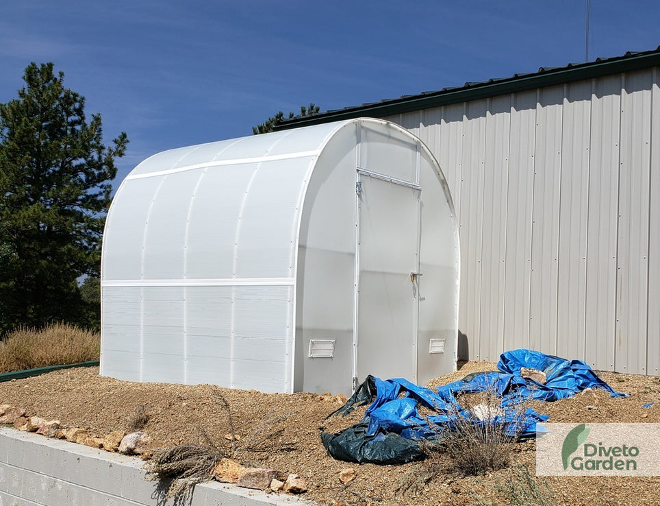 Gardener's Oasis™ 8x8x8.ft Heat Efficient Greenhouse - Dive To Garden