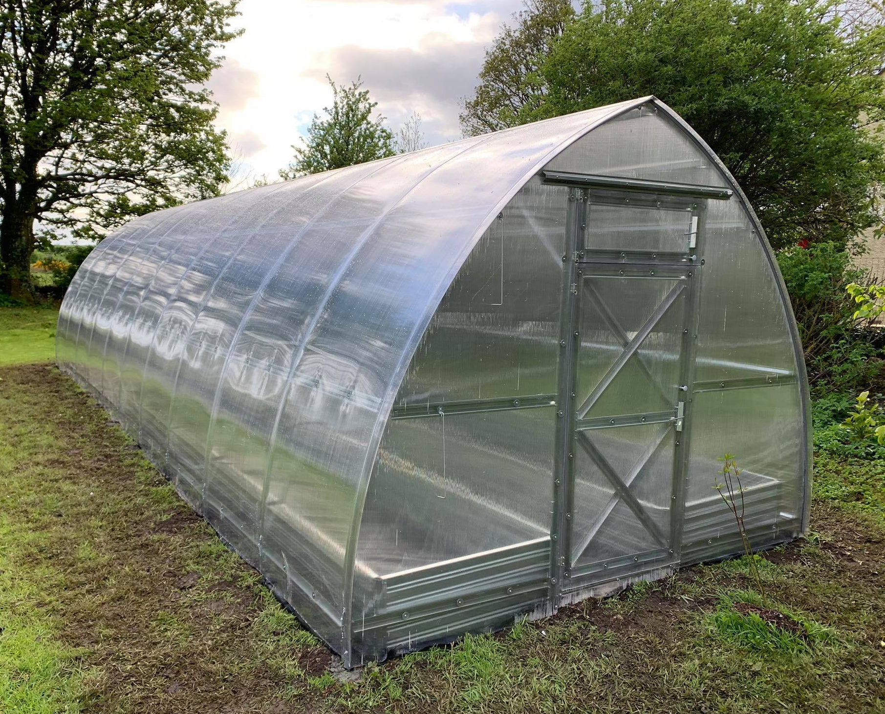 Sungrow 32™ 10x8x32.ft Greenhouse - Dive To Garden