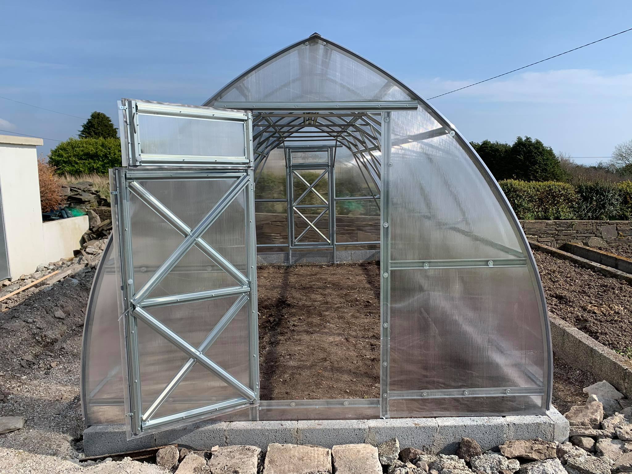 Sungrow Urban™ 10x8x13.ft Greenhouse - Dive To Garden